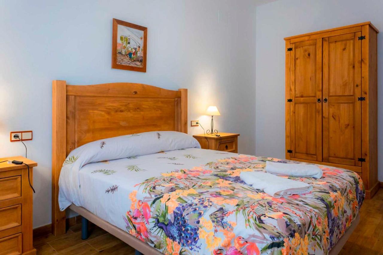 Lagar Del Chorro Junto Caminito Del Rey Piscina Y Baloncesto Apartment Екстериор снимка