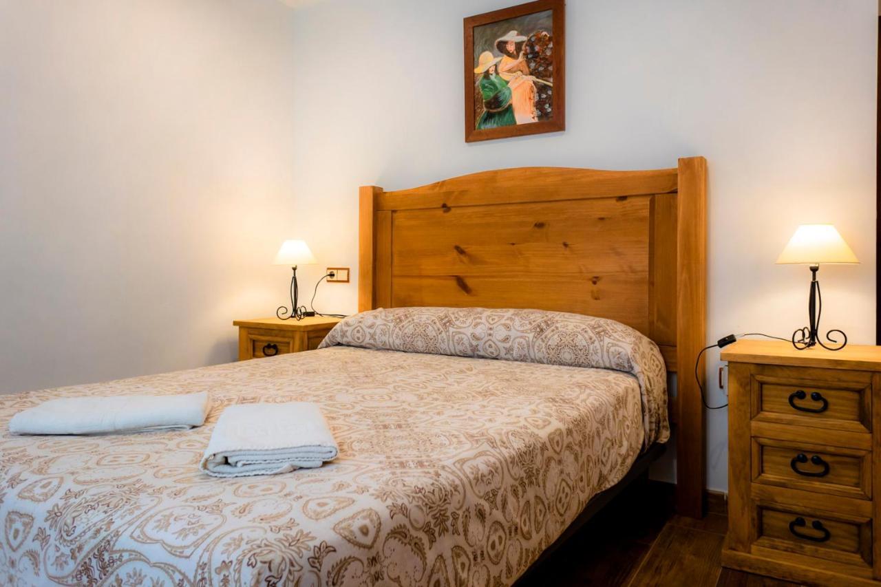 Lagar Del Chorro Junto Caminito Del Rey Piscina Y Baloncesto Apartment Екстериор снимка