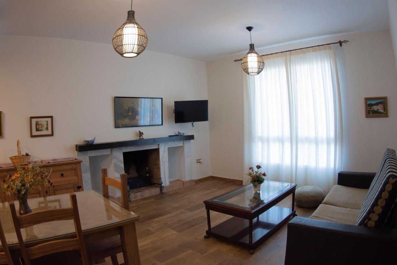 Lagar Del Chorro Junto Caminito Del Rey Piscina Y Baloncesto Apartment Екстериор снимка